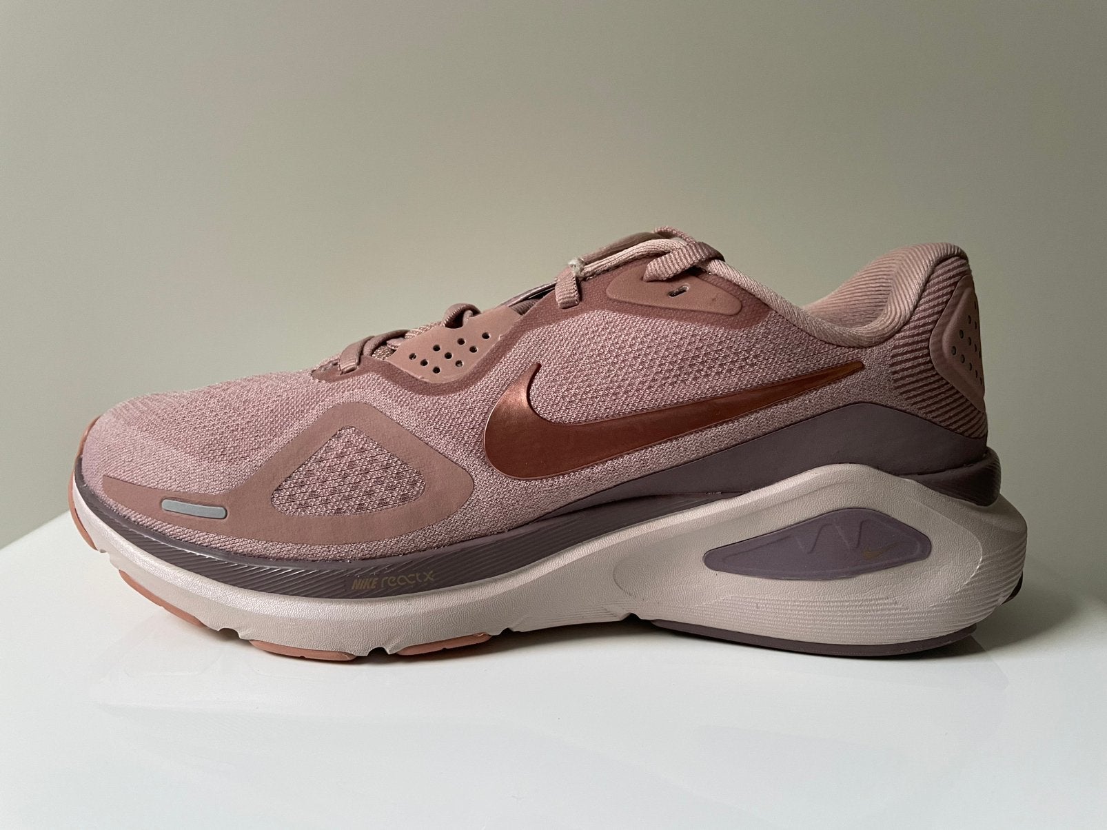 Nike Performance Structure 26 - Hardloopschoenen maat 38.5, Nieuw, Ophalen of Verzenden, Sneakers of Gympen, Roze