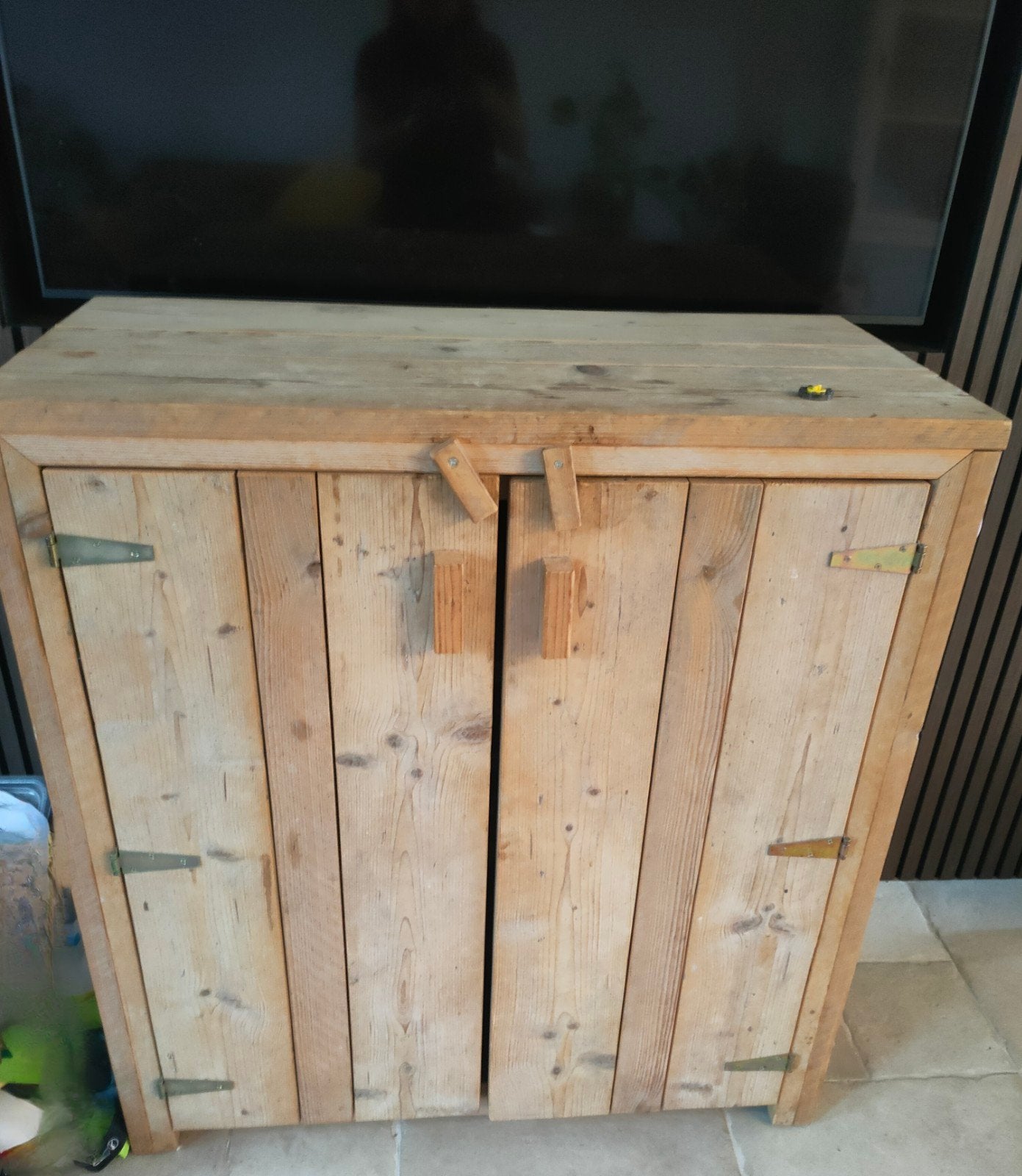 steigerhouten kast, Ophalen, Gebruikt