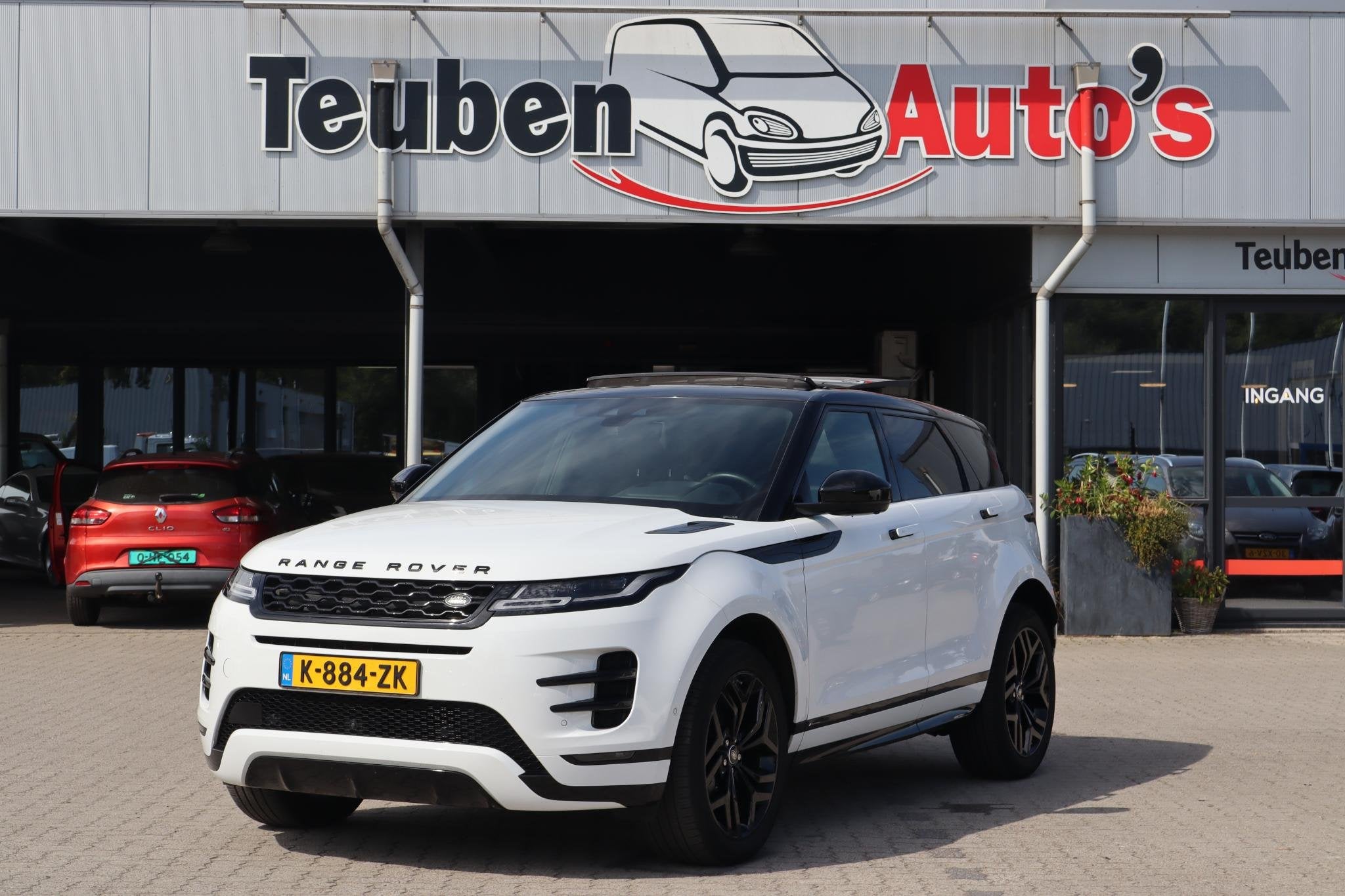 Land Rover Range Rover Evoque 2.0 D180 AWD R-Dynamic First E, Automaat, 4 cilinders, 2000 kg, Wit