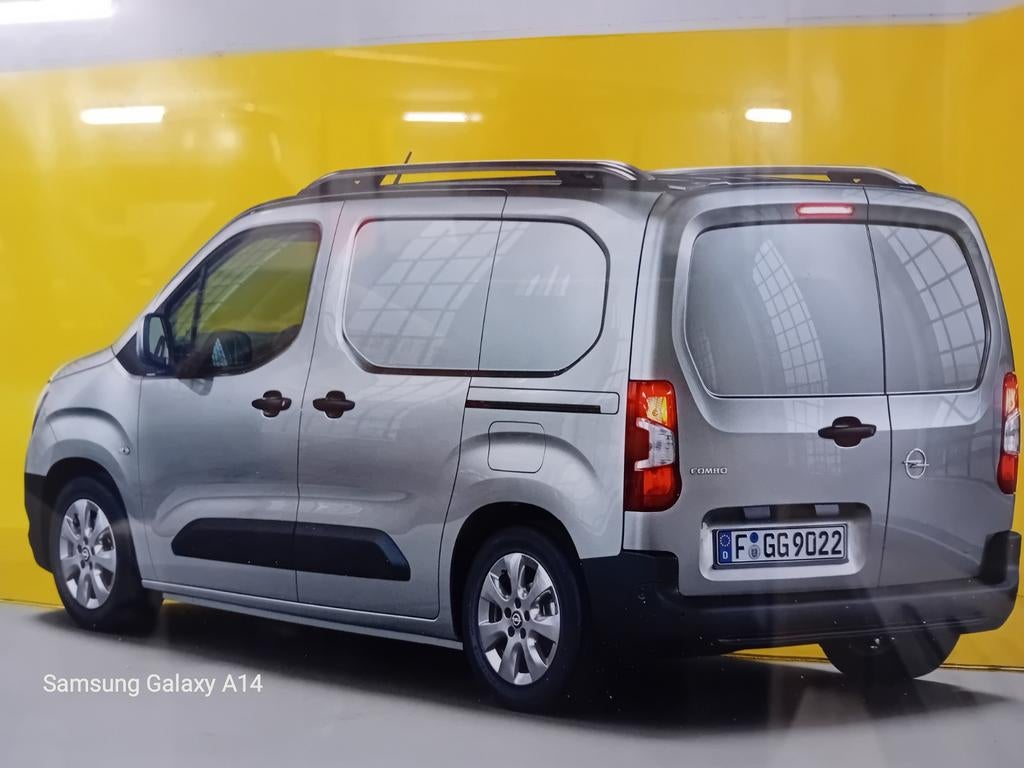 Imperiaal Opel Combo  2019-2027 met ladderrol en windspoiler, Auto diversen, Dakdragers, Ophalen