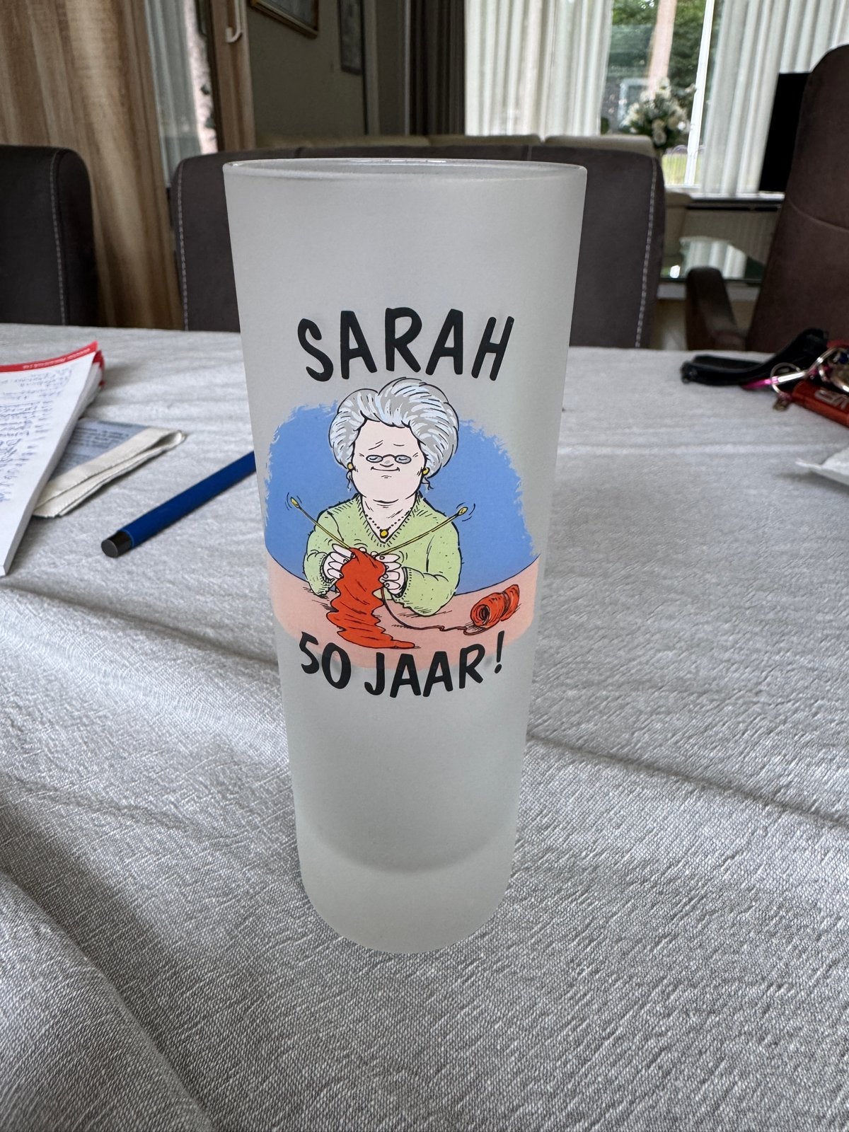 Sarah 50 Jaar! Verjaardagsglas - Uniek Cadeau, Ophalen of Verzenden, Nieuw, Bierglas