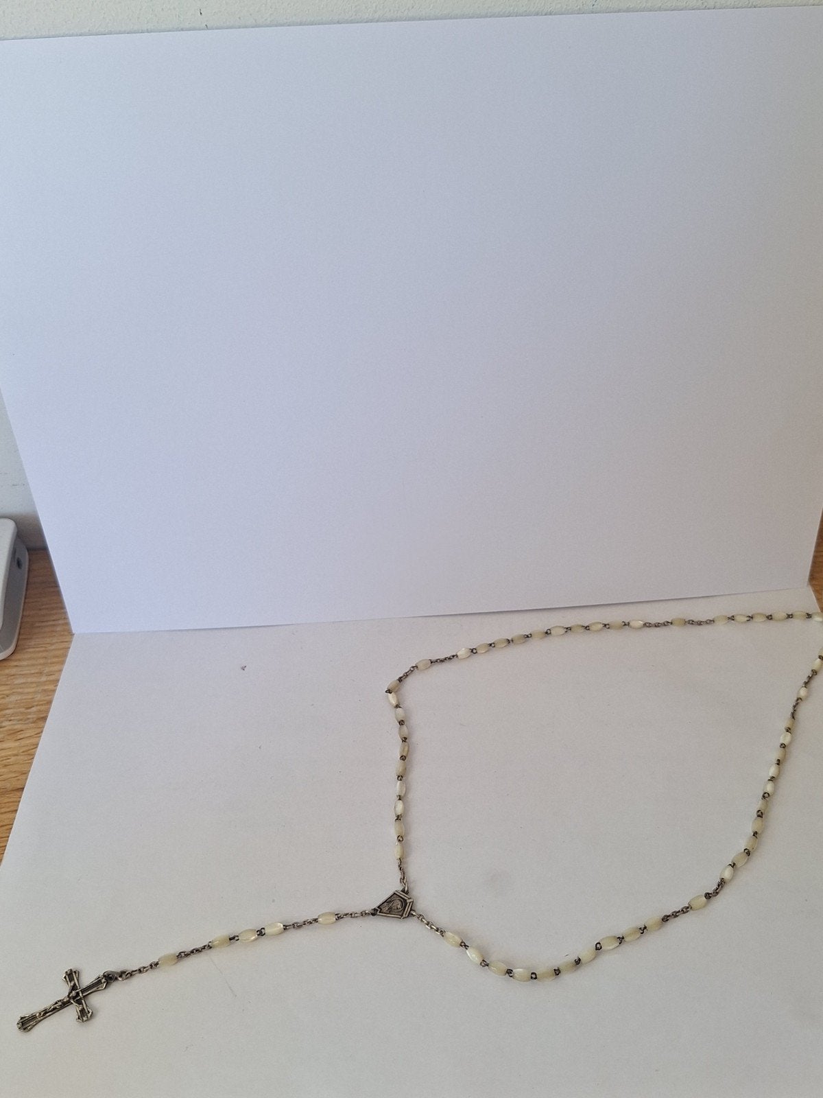 Antieke zilveren rozenkrans ketting met parelmoer, Ophalen of Verzenden, Zo goed als nieuw, Zilver, Zilver