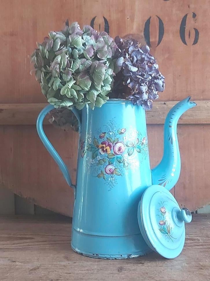 Antieke emaille koffiekan Frans blauw met dikke bloemen, Antiek en Kunst, Antiek | Emaille, Ophalen of Verzenden