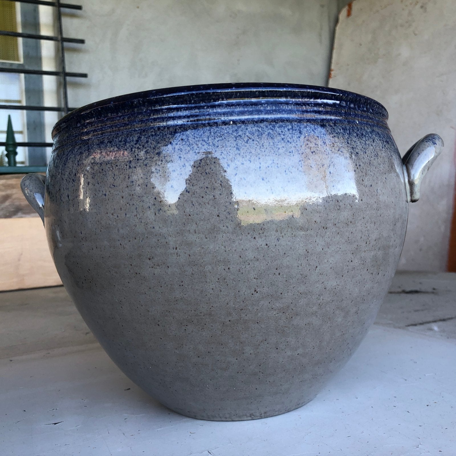 Grote aardewerk plantenpot. In opdracht gemaakt. Apart., Ophalen, Nieuw