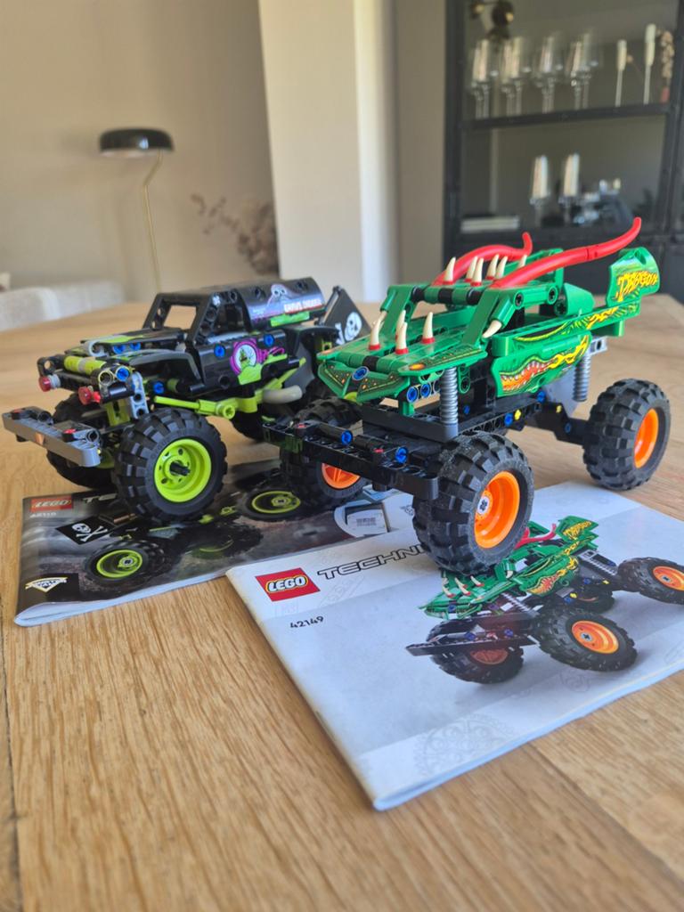 LEGO Technic 42118 + 42149
Monster Jam, Ophalen, Zo goed als nieuw