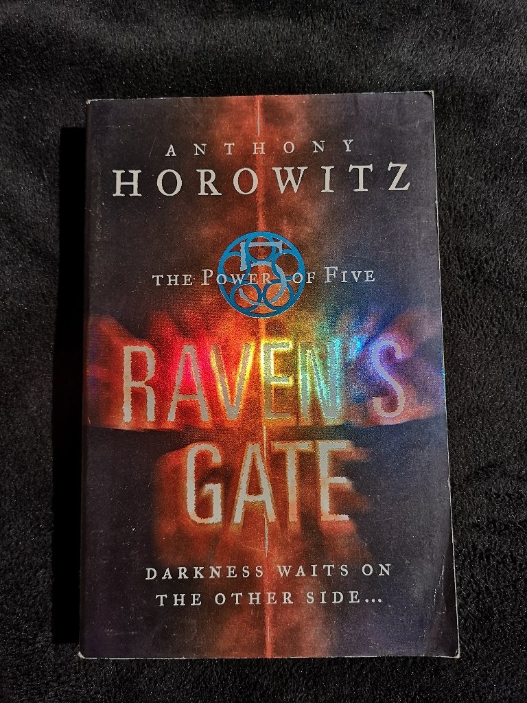 Anthony Horowitz, Raven's Gate, Ophalen of Verzenden, Gelezen