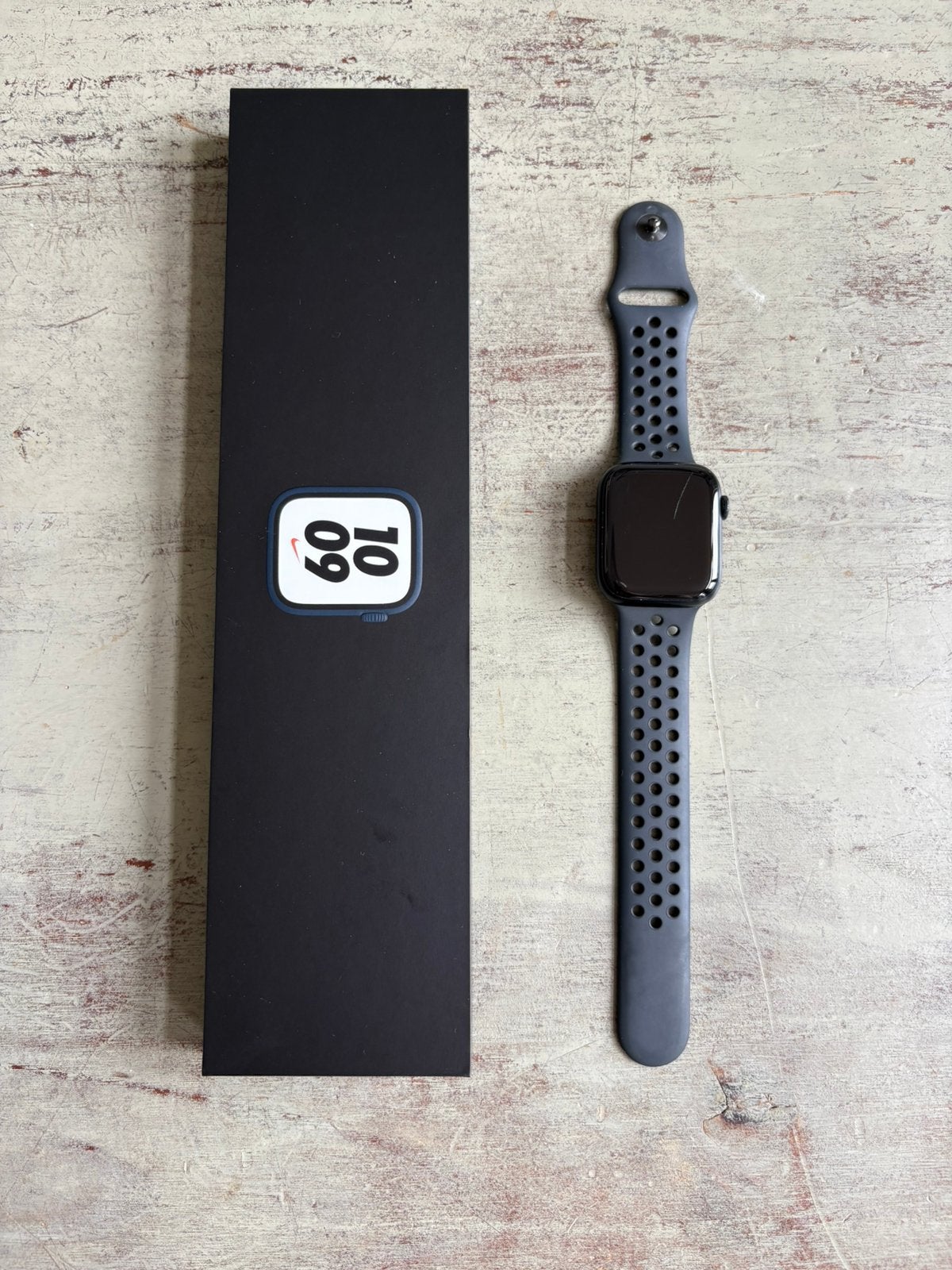 Apple Watch Series 7 45mm Nike editie, Sieraden, Tassen en Uiterlijk, Smartwatches, Gebruikt, Zwart, IOS, Ophalen of Verzenden