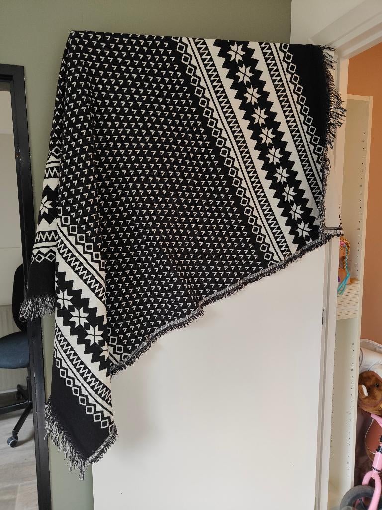 Grote omslagdoek/sjaal, Kleding | Dames, Ophalen, Maat 46/48 (XL) of groter, Sjaal, Onbekend