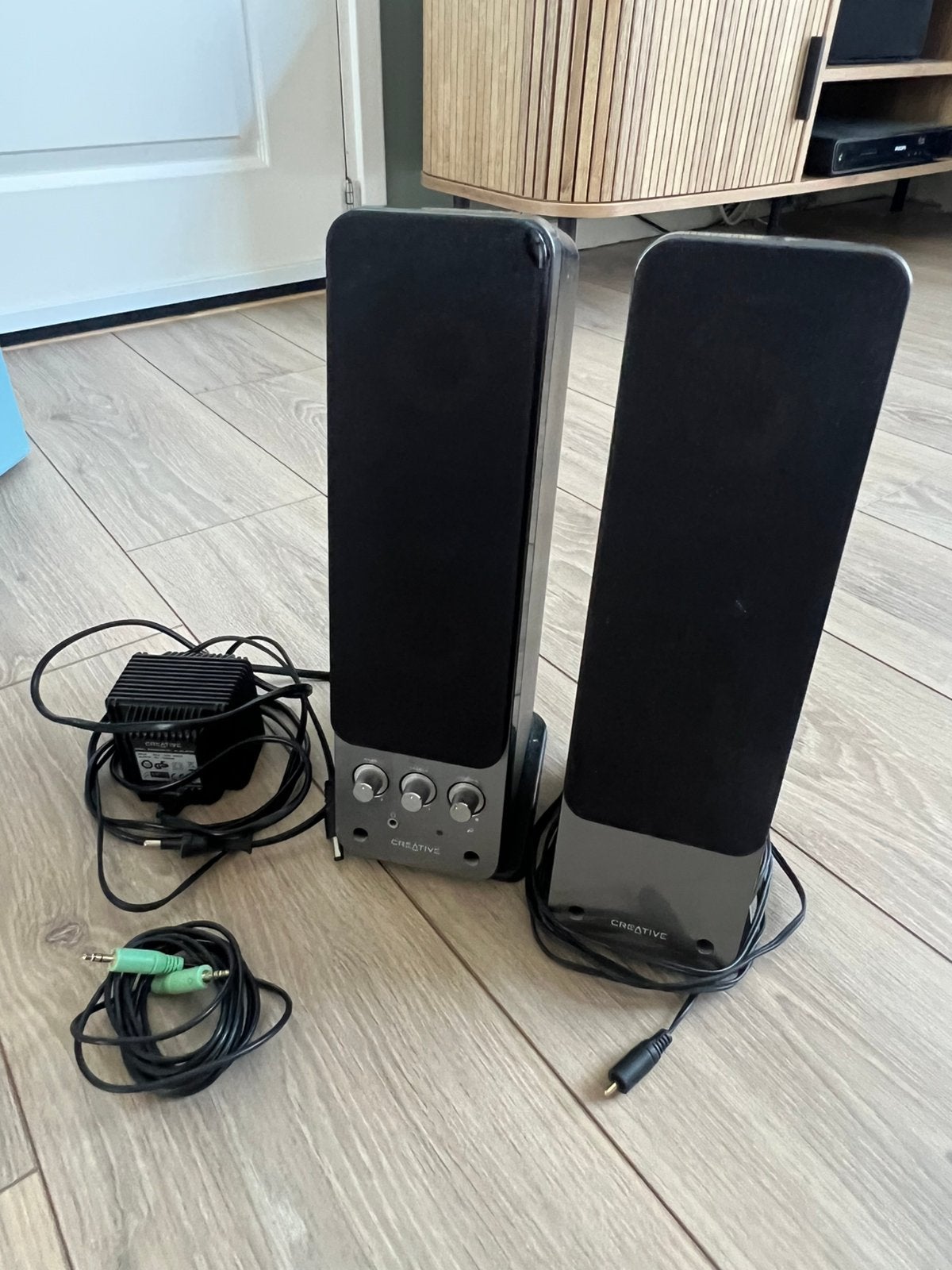 Creative 2.1 speakerset – 2 speakers – compleet, Computers en Software, Pc speakers, Ophalen, Gebruikt