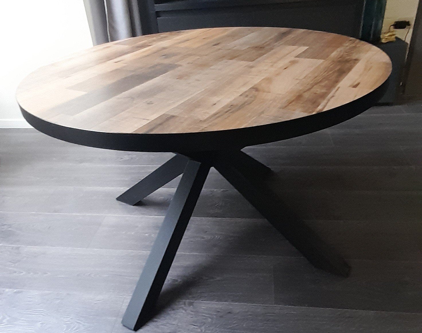 Lamilux Eettafel Rond 120 cm met IJzeren Poot, Huis en Inrichting, Ophalen, Overige materialen, Rond, Zo goed als nieuw