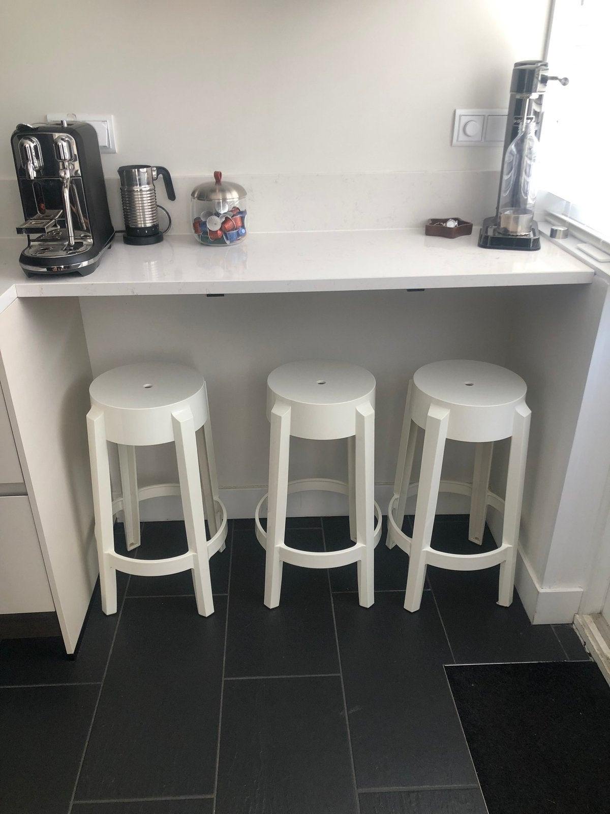 Witte Kartell Charles Ghost, Ophalen, Gebruikt, Kunststof