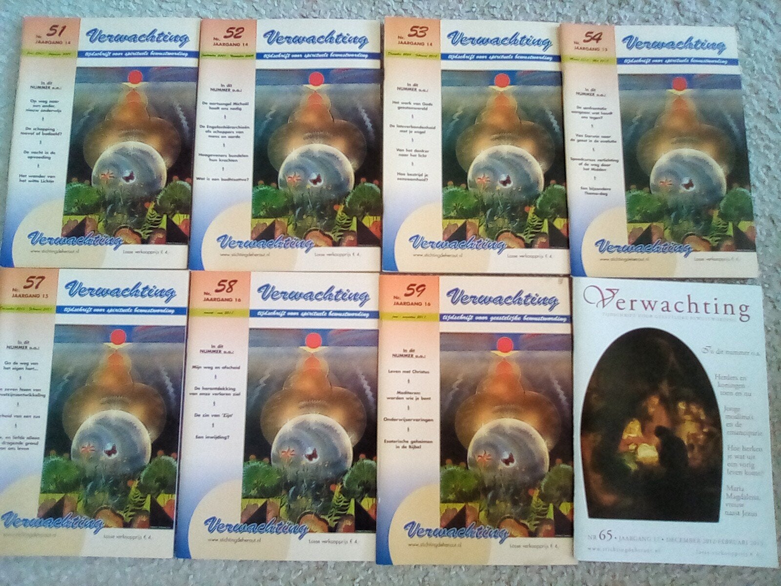 8x Tijdschrift Verwachting 7x 2011 en 1x 2013, Ophalen of Verzenden, Zo goed als nieuw