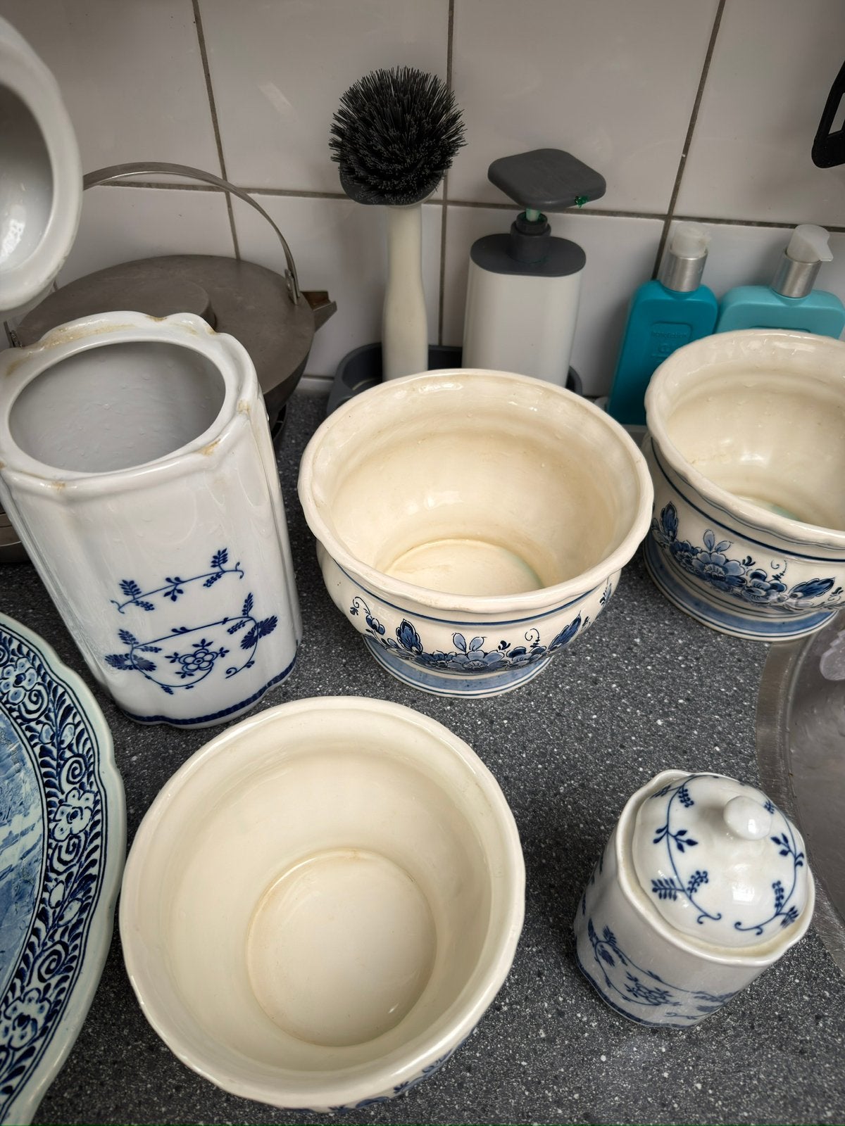 Prachtig Delfts Blauw aardewerk Vazen,Wandbordg, Koffiemolen, Ophalen of Verzenden
