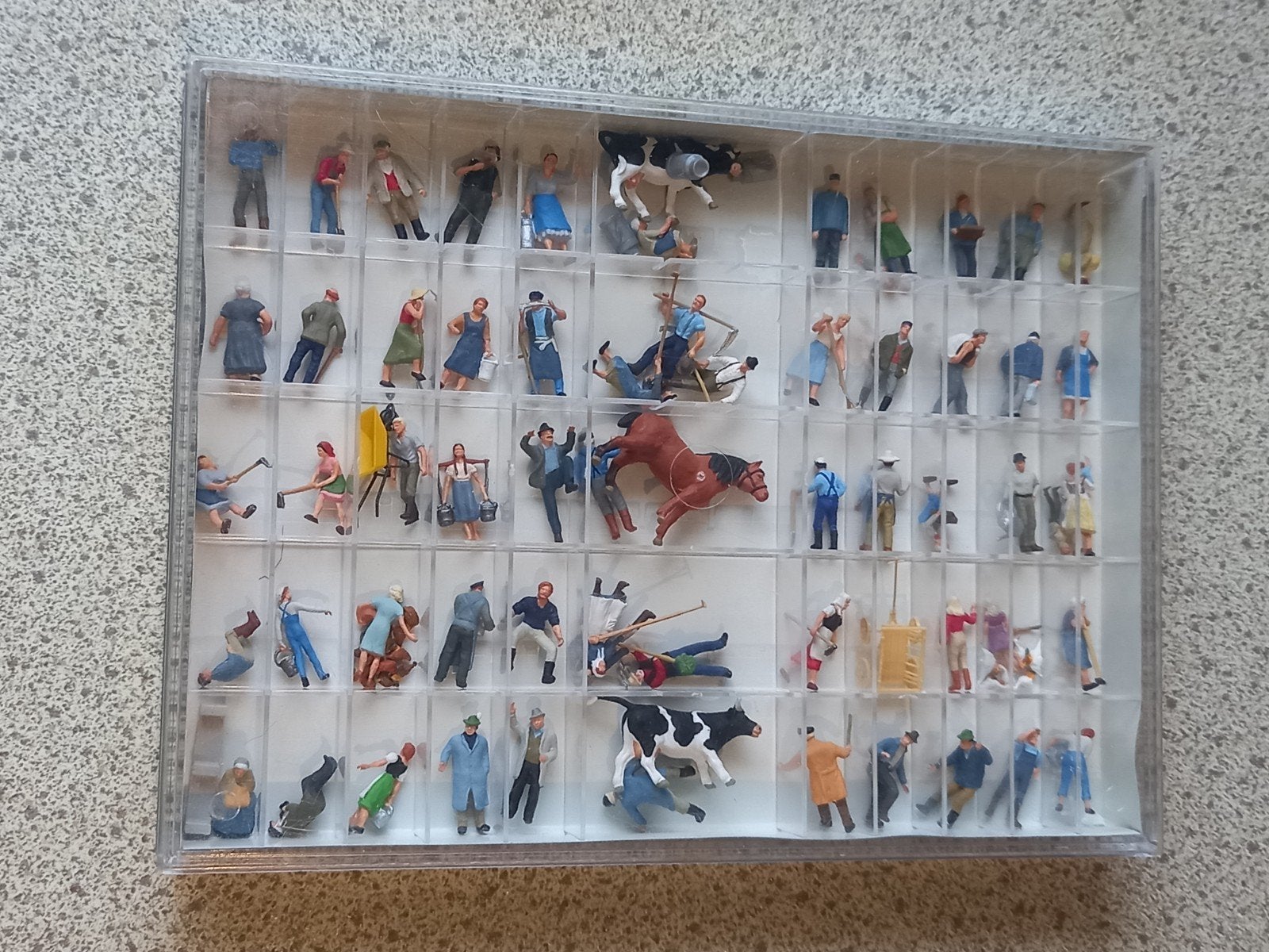 Preiser HO Boerderij Super set figuren en accessoires Nieuw, Hobby en Vrije tijd, Modeltreinen | H0, Ophalen of Verzenden, Nieuw