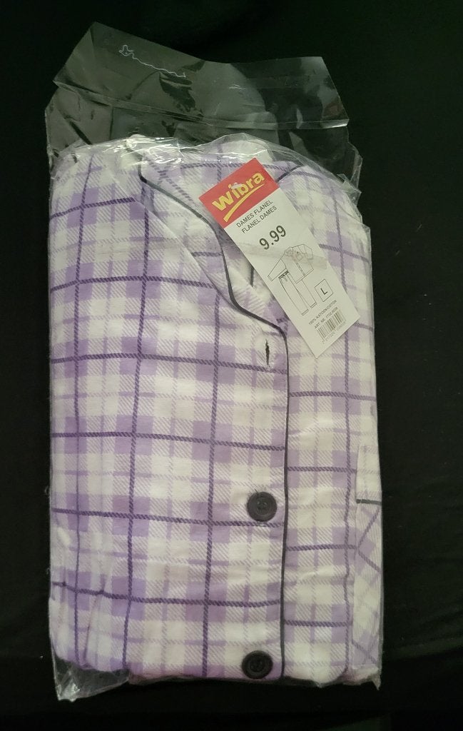 Nieuwe Wibra dames flanellen pyjama, maat L, Wibra, Ophalen, Nieuw, Maat 42/44 (L)