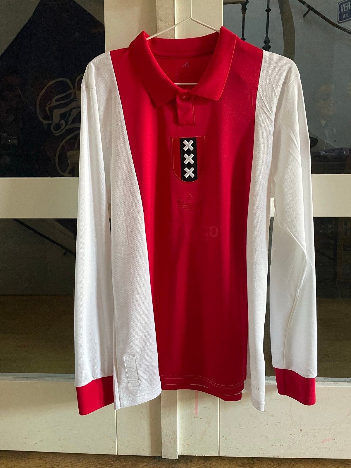 Ajax 125 jaar jubileum shirt (M) met patch, Maat 48/50 (M), Nieuw, Ophalen of Verzenden, Voetbal