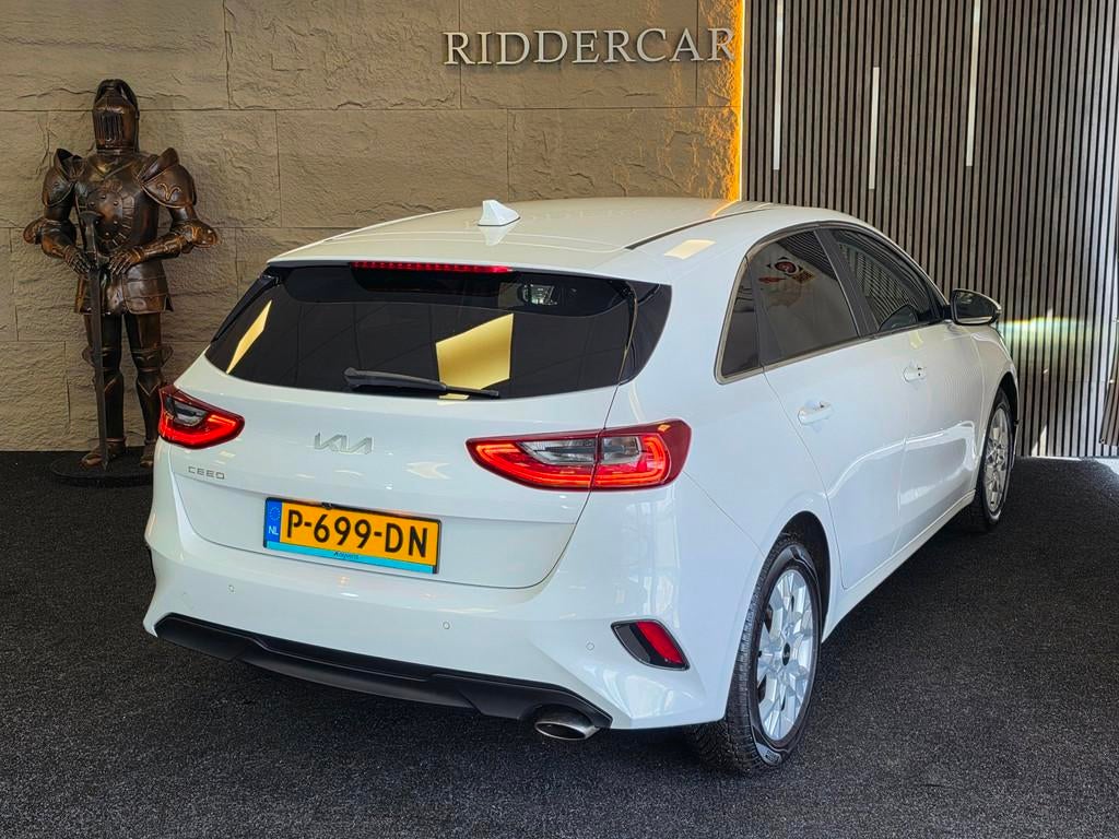 Kia Ceed 1.0 T-GDi DynamicPlusLine|GARANTIE|NAP|CRUISE|1E EI, Auto's, Kia, Voorwielaandrijving, Gebruikt, Euro 6, Wit