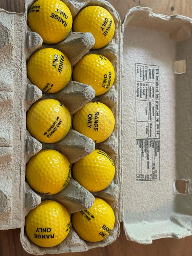 Nassau Range One Golfballen - Geel (10 stuks), Ophalen of Verzenden, Gebruikt, Bal(len), Overige merken