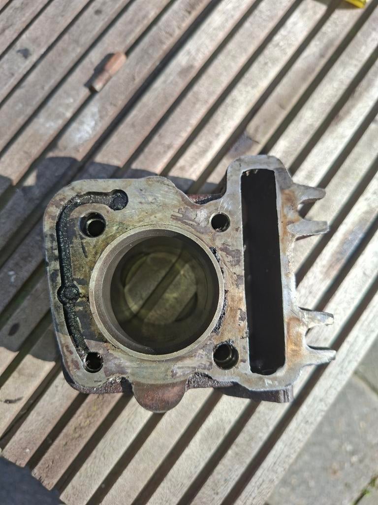 50cc piaggio cilinder, Ophalen of Verzenden