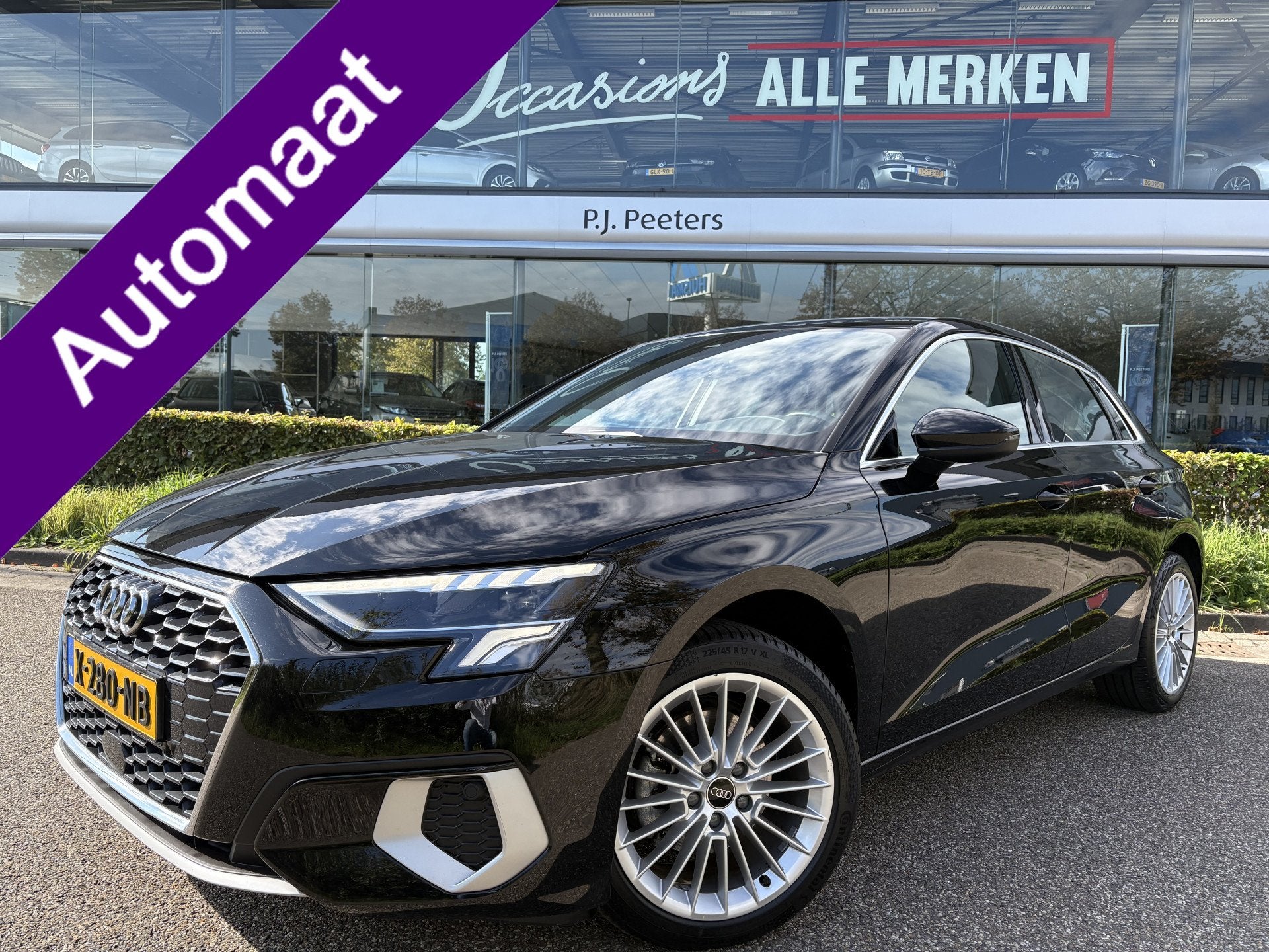 Audi A3 Sportback 30 TFSI Advanced edition automaat Airco -, Auto's, Stof, Gebruikt, Euro 6, Zwart