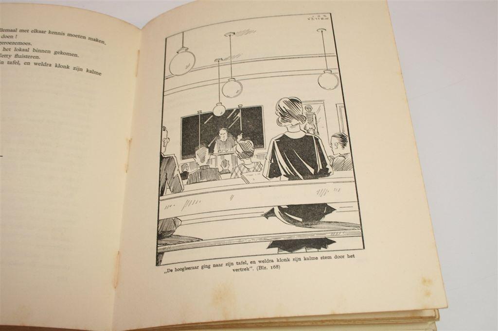 Vintage Meisjesboek 1935 — Van Winkelmeisje tot Studente, Ophalen of Verzenden, Gelezen
