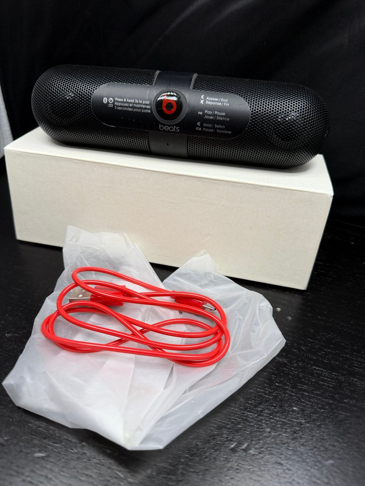 Beats Pill 2.0 Bluetooth Speaker - Zwart (incl. doos), A, Overige typen, Ophalen of Verzenden, Zo goed als nieuw