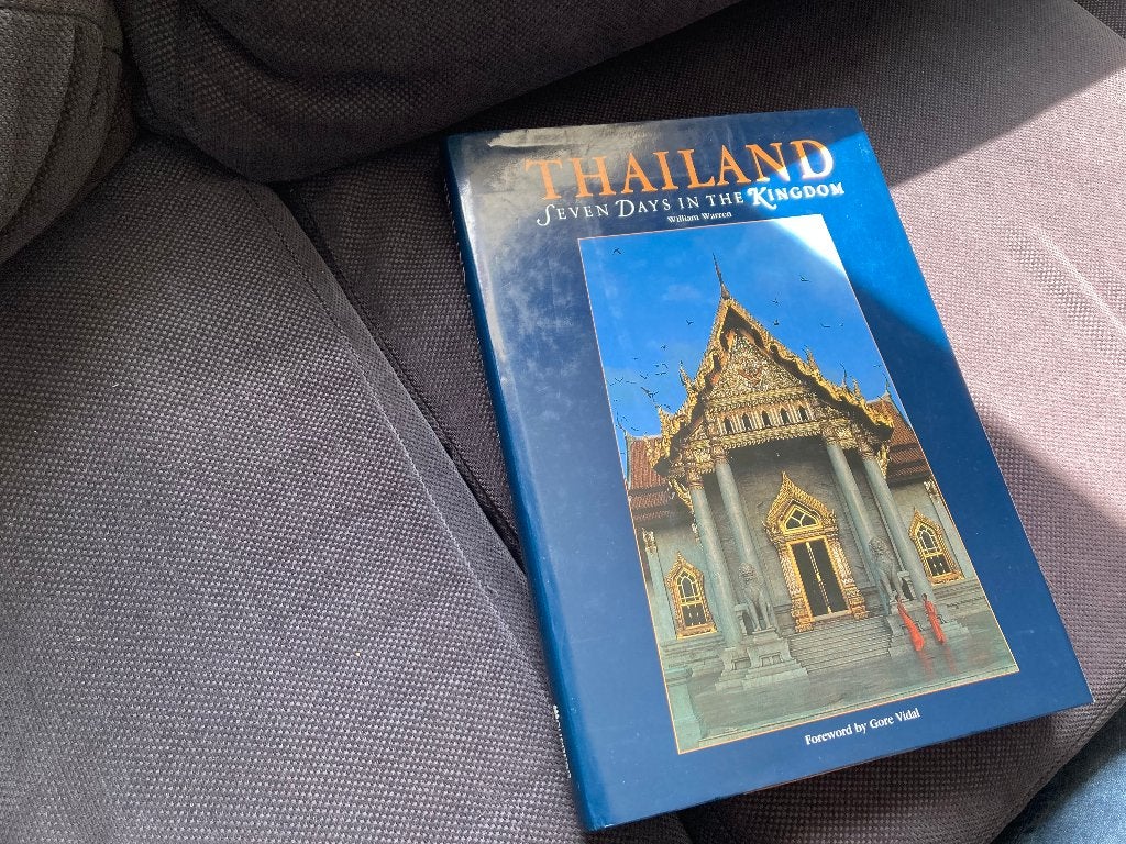 🇹🇭 William Warren - Thailand Seven Days in the Kingdom, Ophalen of Verzenden, Gelezen, Azië