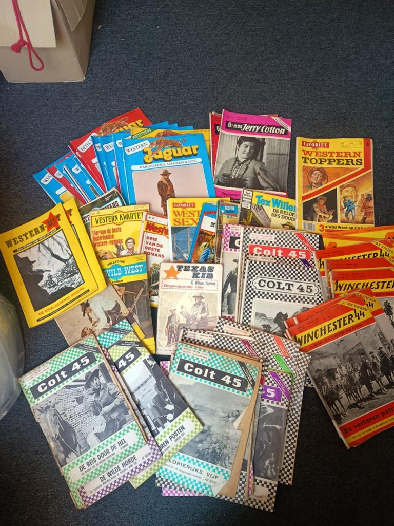 Western boekjes, Ophalen of Verzenden, Gelezen