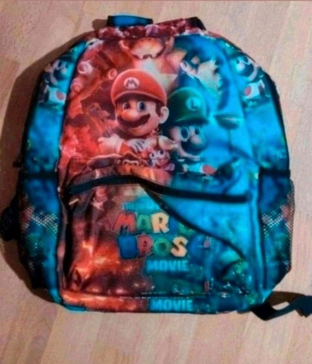 Nieuwe Super Mario Bros rugzak. Afmetingen zijn 30x42x15 cm., 30 tot 40 cm, Ophalen of Verzenden, Blauw, Rugtas