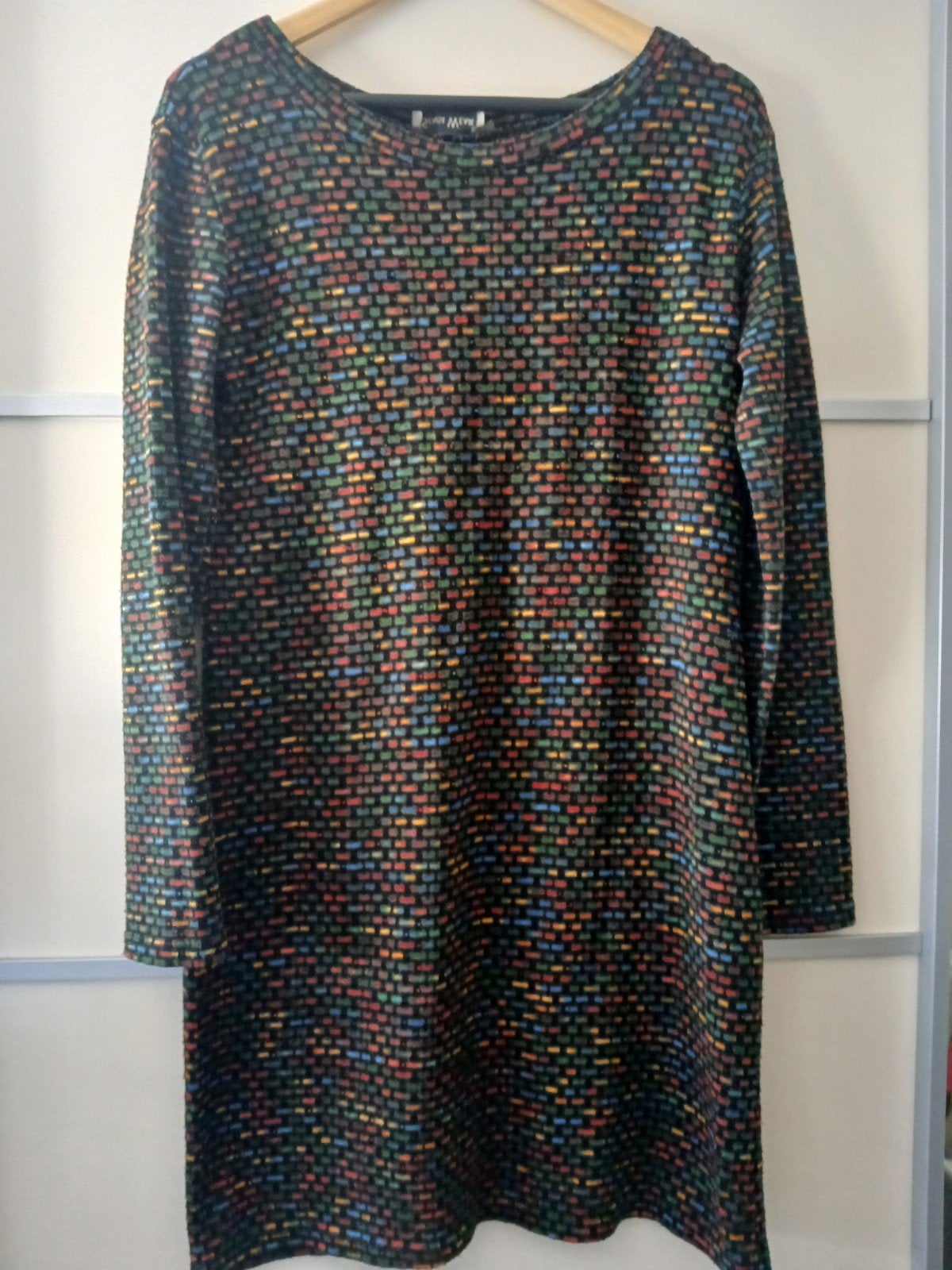 Gebreide jurk met lange mouwen Sensi Wear maat L/XL, Kleding | Dames, Jurken, Overige kleuren, Maat 42/44 (L), Ophalen of Verzenden
