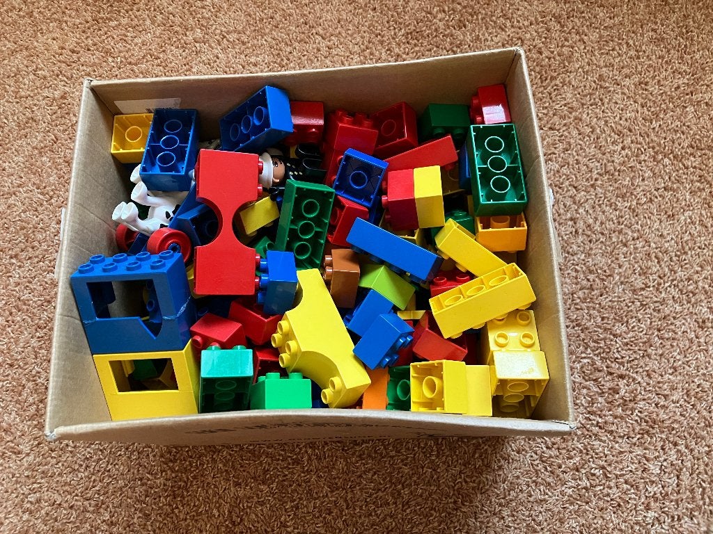 Ruim 200 st. Duplo: steentjes,dieren,poppetjes,ramen,bloemen, Ophalen, Zo goed als nieuw, Duplo