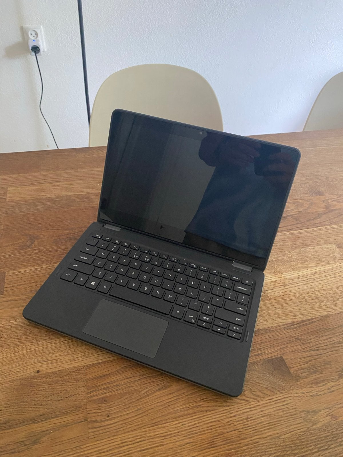 Dell Latitude 3140 - Compacte en Robuuste Laptop, Ophalen, Gebruikt, Qwerty, 11 inch
