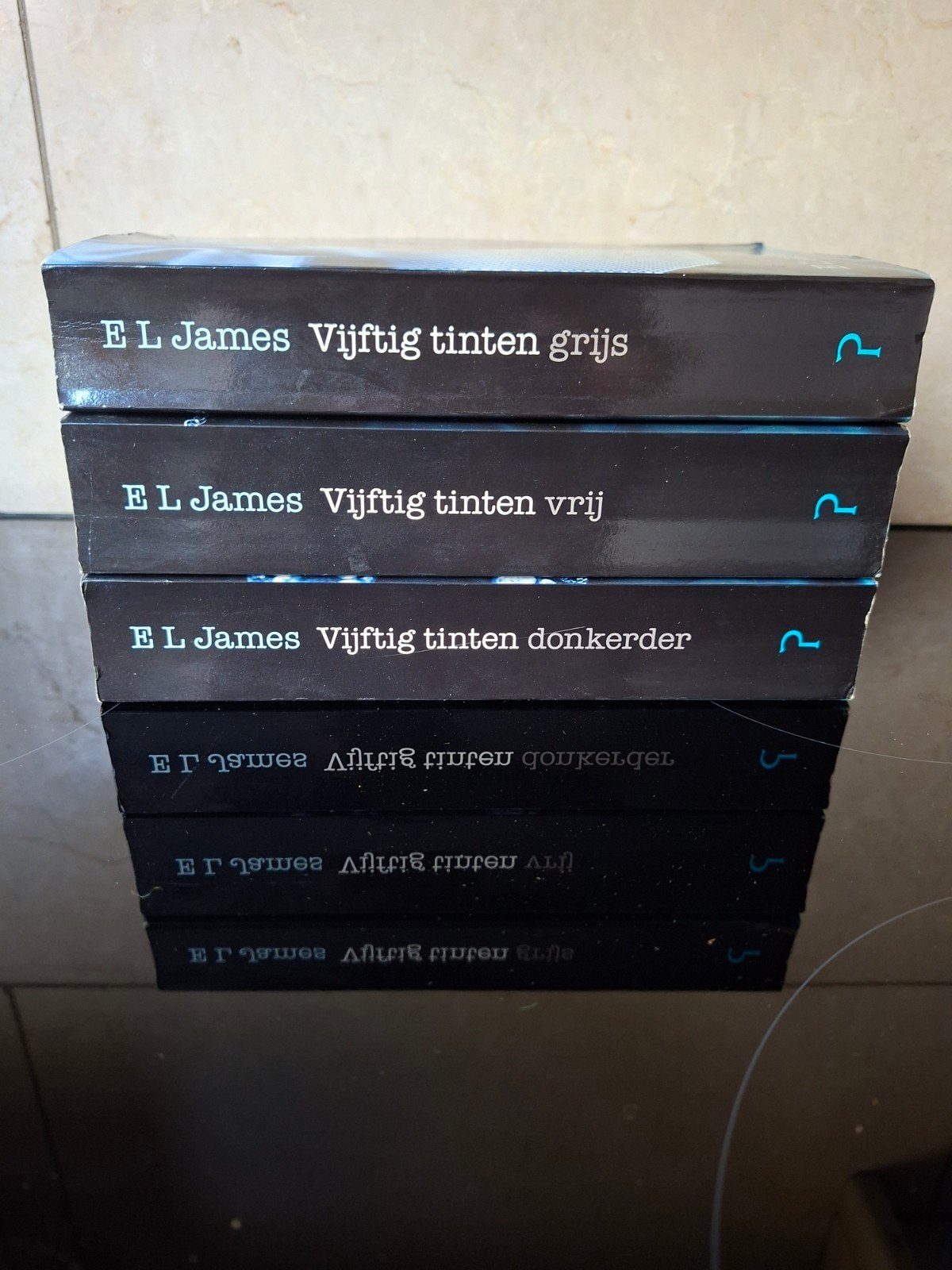 Vijftig tinten grijs trilogie - E.L. James, Boeken, Ophalen of Verzenden, Gelezen, E.L. James, Nederland