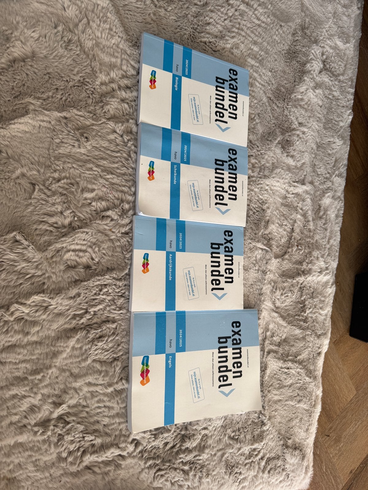 Examenbundels havo 2024/2025 - Biologie, Scheikunde, Aardrij, Boeken, Ophalen of Verzenden, Zo goed als nieuw, HAVO, Biologie