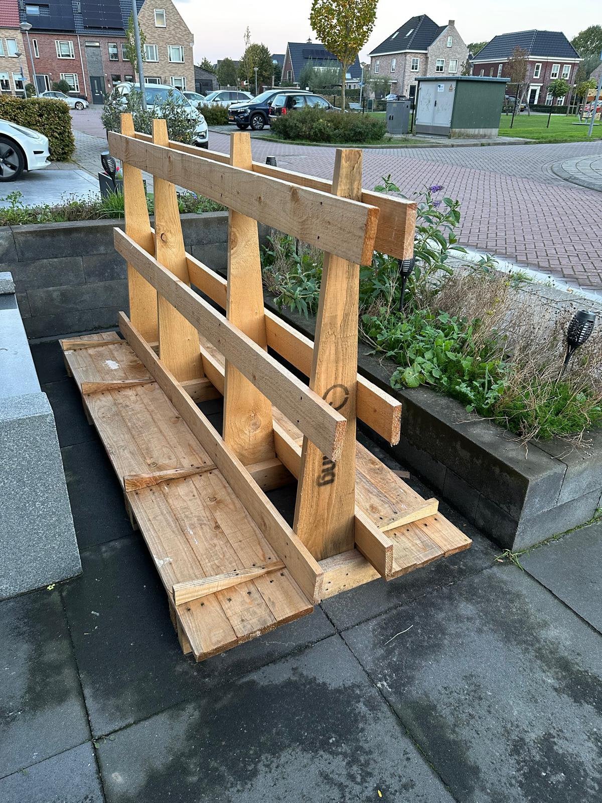 Houten glasbok gratis op te halen, Ophalen, Zo goed als nieuw, Pallet, Minder dan 200 cm
