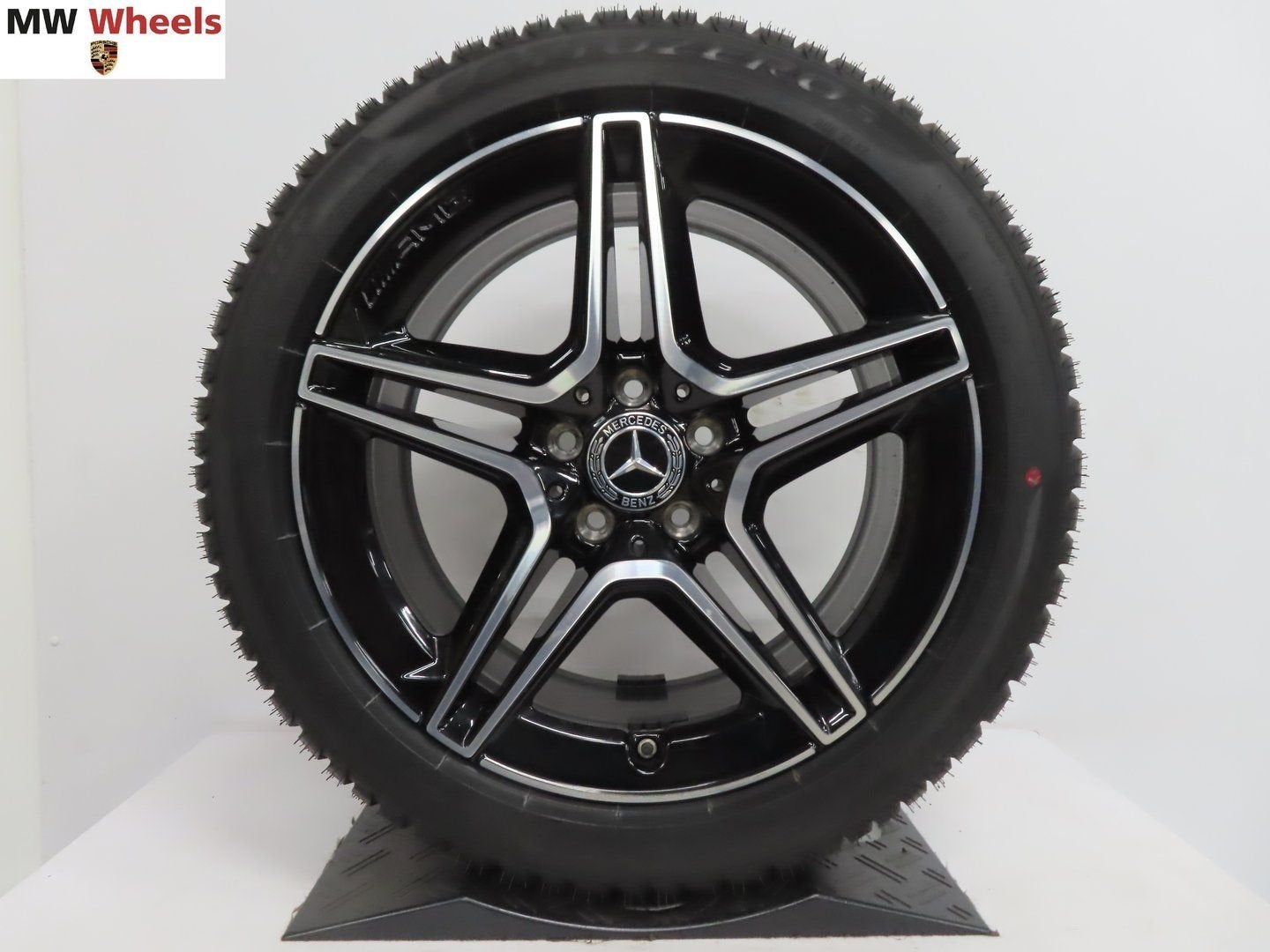 Mercedes E klasse W213 AMG 18 inch velgen winterbanden nieuw, 18 inch, -, -, Banden en Velgen