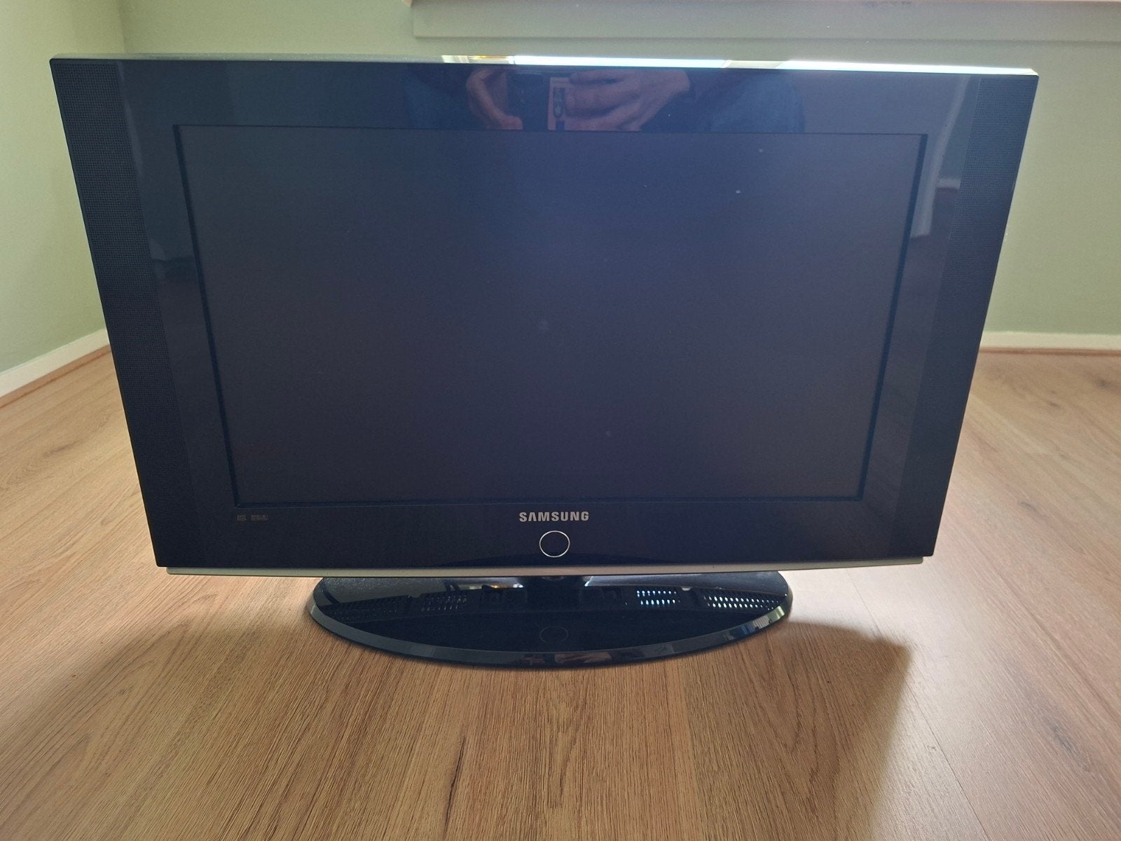 Samsung TV - gratis, Audio, Tv en Foto, Ophalen, Gebruikt, 60 tot 80 cm, Samsung