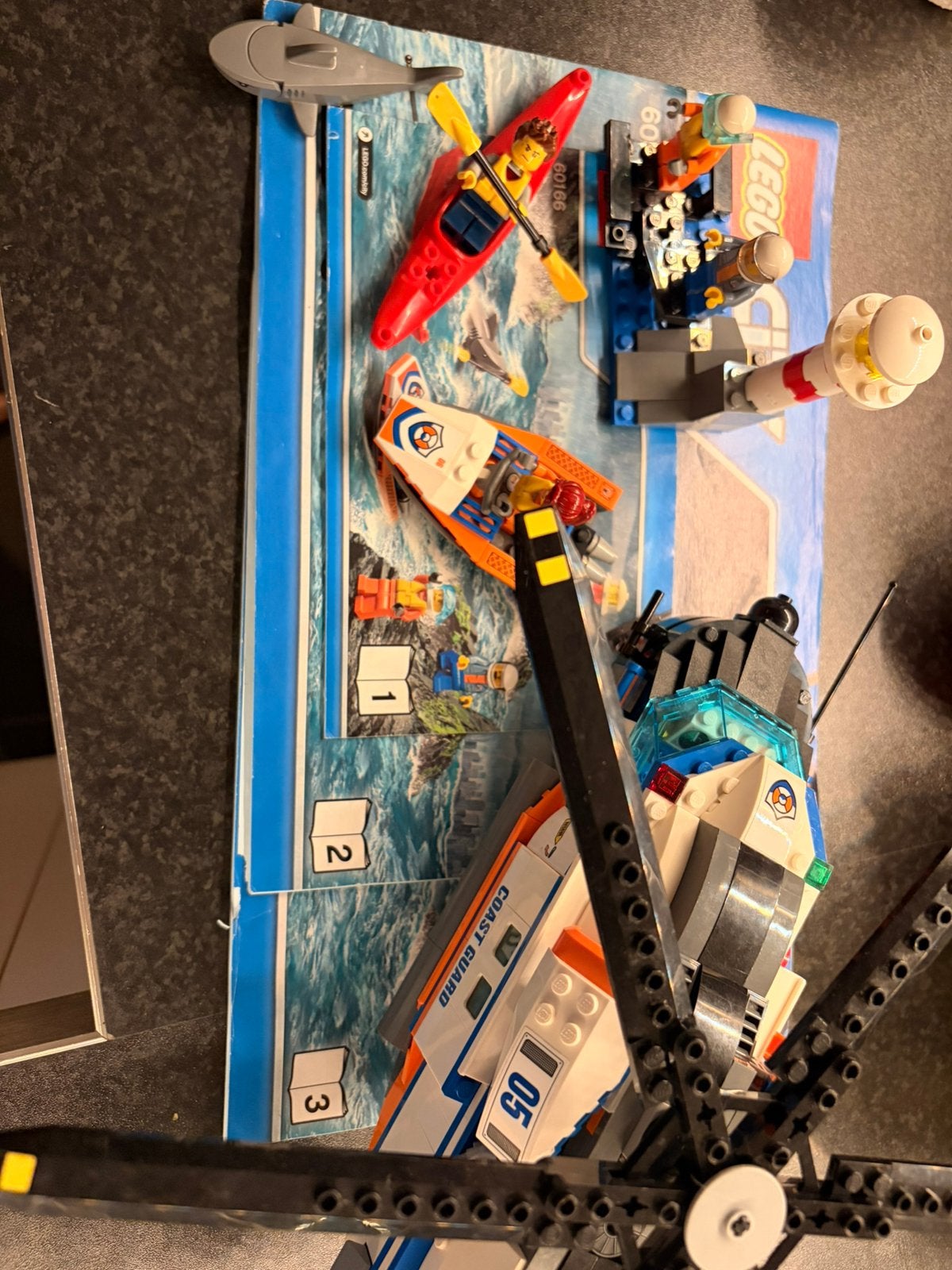 LEGO City Coast Guard Helikopter nr 60166, Ophalen of Verzenden, Zo goed als nieuw, Overige merken