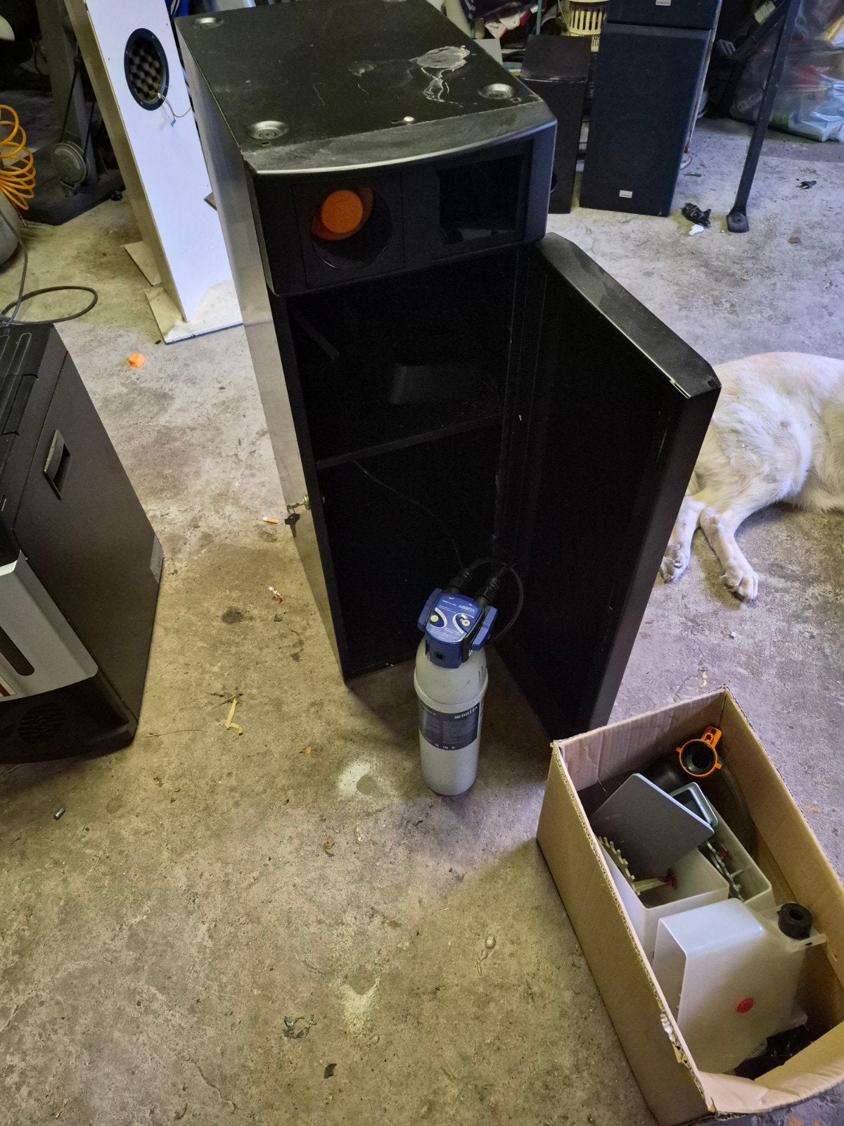 Koffiemachine met Brita filter en accessoires, Ophalen, Afneembaar waterreservoir, Gebruikt, 10 kopjes of meer