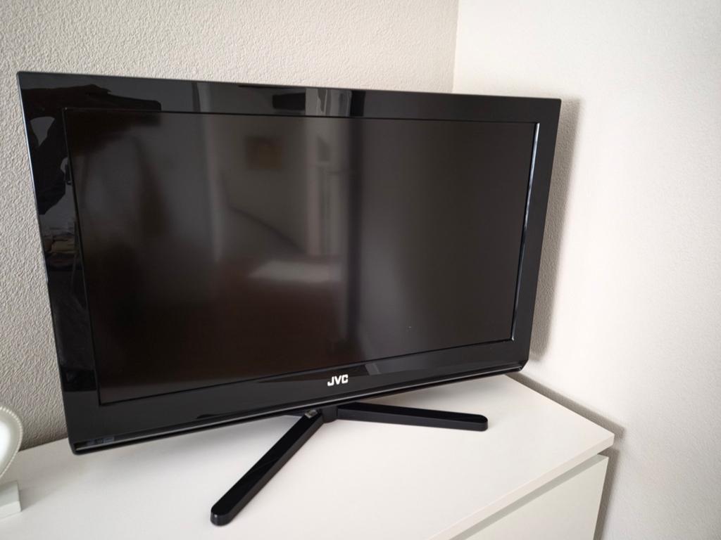 JVC LT-32R10BU 32 inch LCD TV-Ideaal voor slaapkamer/camper, Ophalen, 50 Hz, Overige merken
