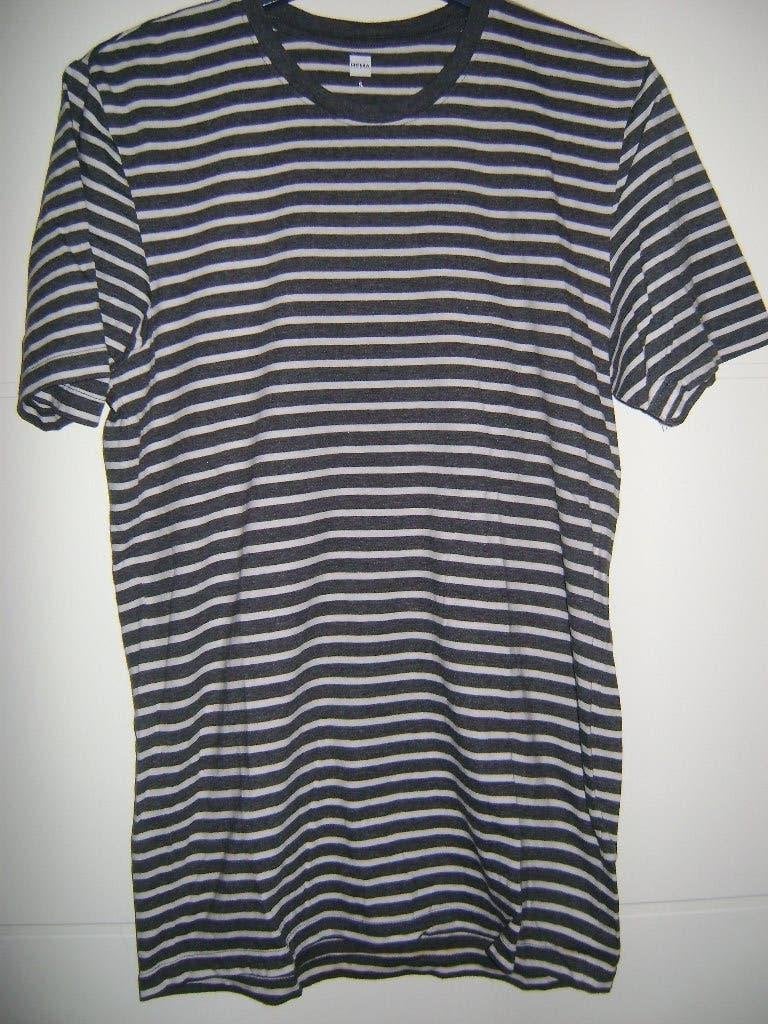 HEMA grijs wit gestreept t-shirt maat S, Kleding | Heren, T-shirts, Ophalen of Verzenden, Gedragen, Grijs