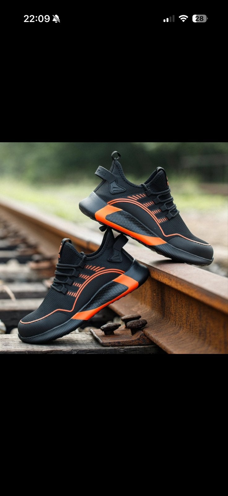 Nieuwe zwarte sneakers met oranje accenten, maat 41, Ophalen of Verzenden, Nieuw, Zwart, Sneakers of Gympen