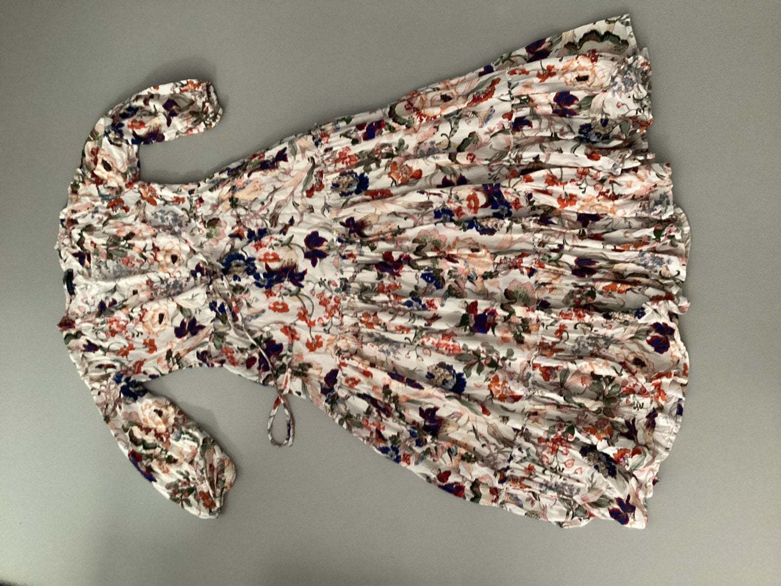 Lange zomerse bloemen jurk. Maat S kleur creme., Kleding | Dames, Jurken, Ophalen, Zo goed als nieuw