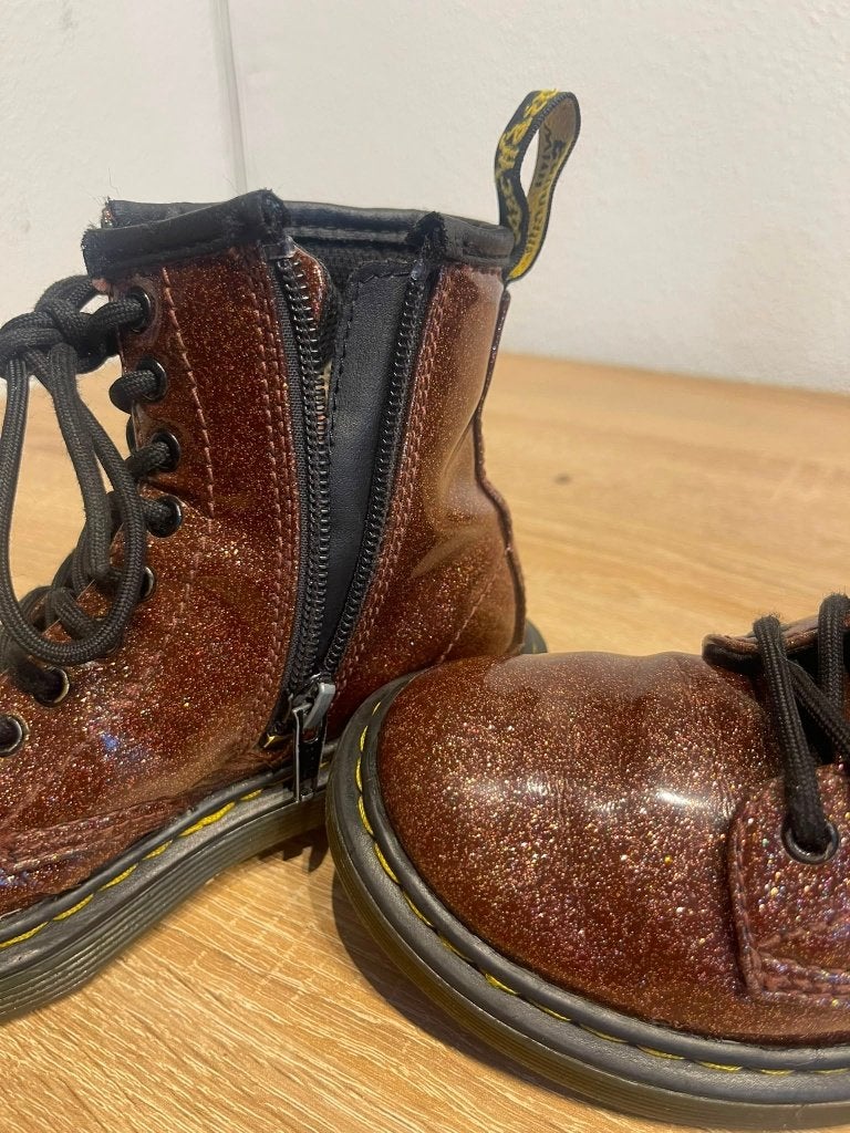 Dr. Martens 1460 Glitter Boots Maat 29 | Super Mooie Staat, Dr. Martens, Jongen of Meisje, Dr martens, Ophalen of Verzenden