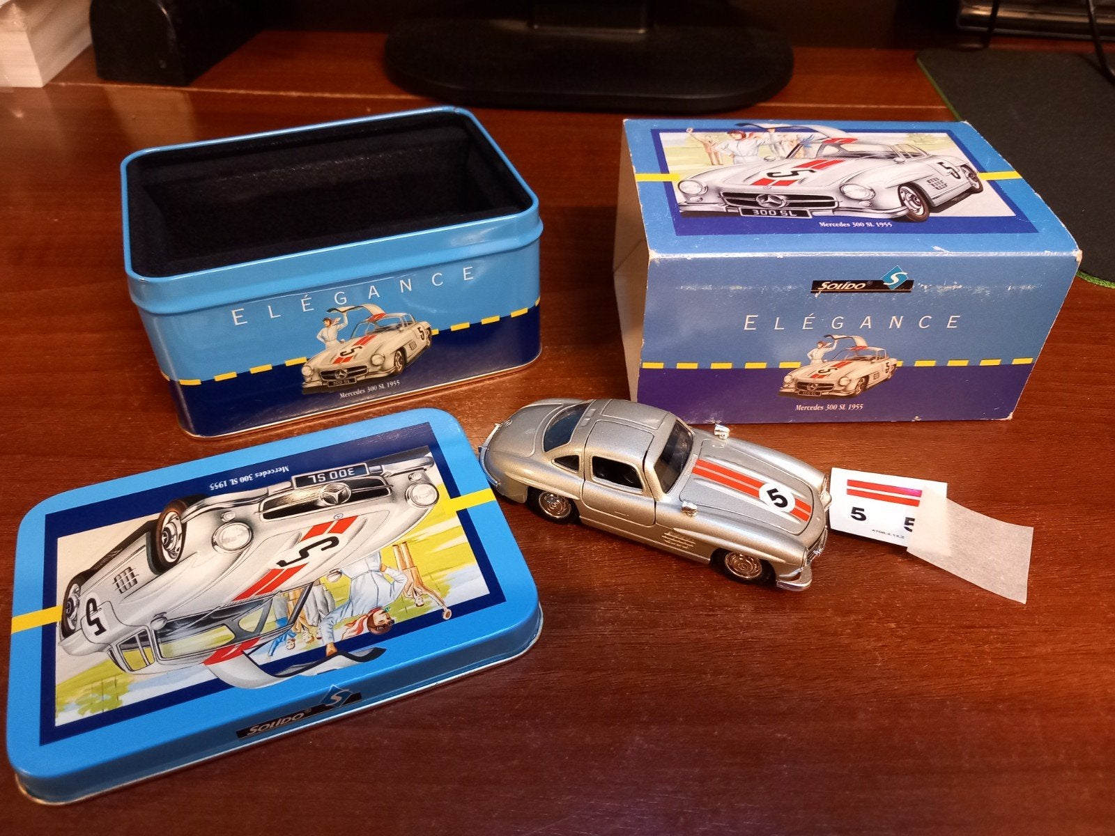 Solido Mercedes 300 SL 1955 schaalmodel in blik, Ophalen of Verzenden, Zo goed als nieuw, Auto, Solido