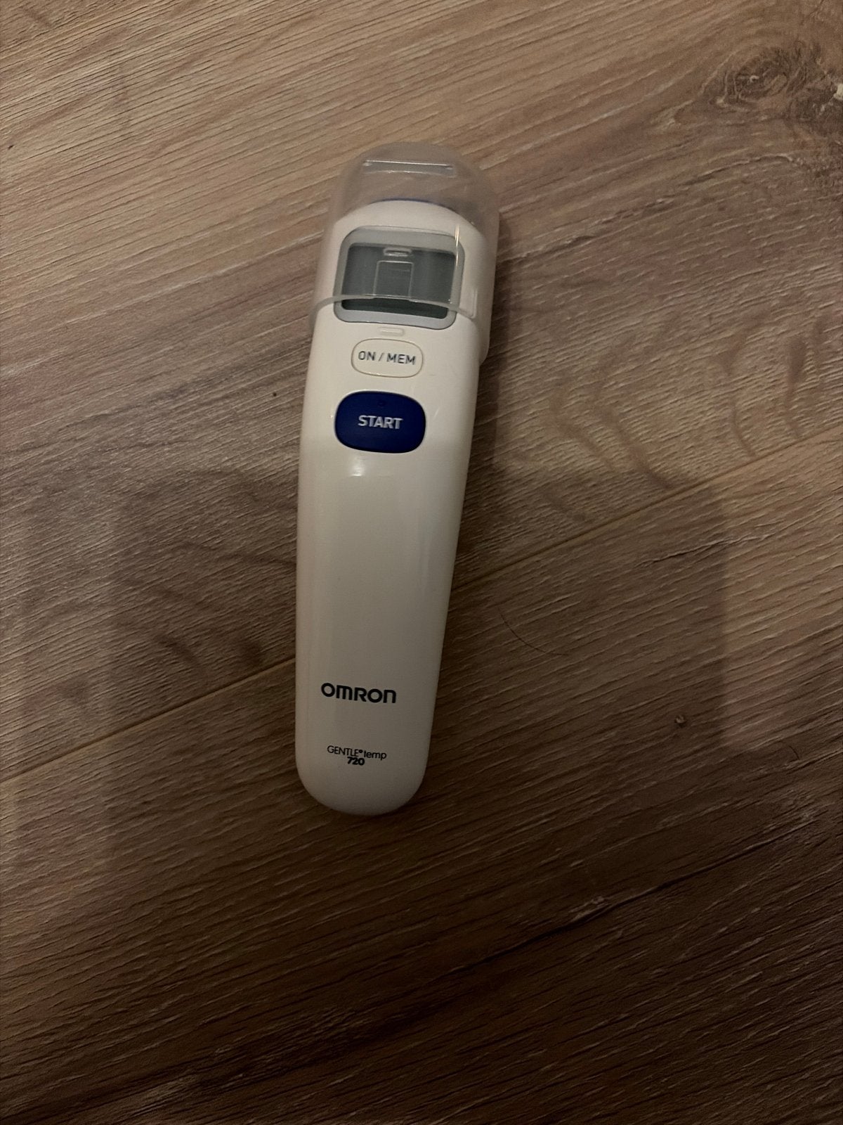 contactloze infrarood-voorhoofdthermometer., Huis en Inrichting, Lichaamsthermometer, Kunststof, Zo goed als nieuw, Digitaal display