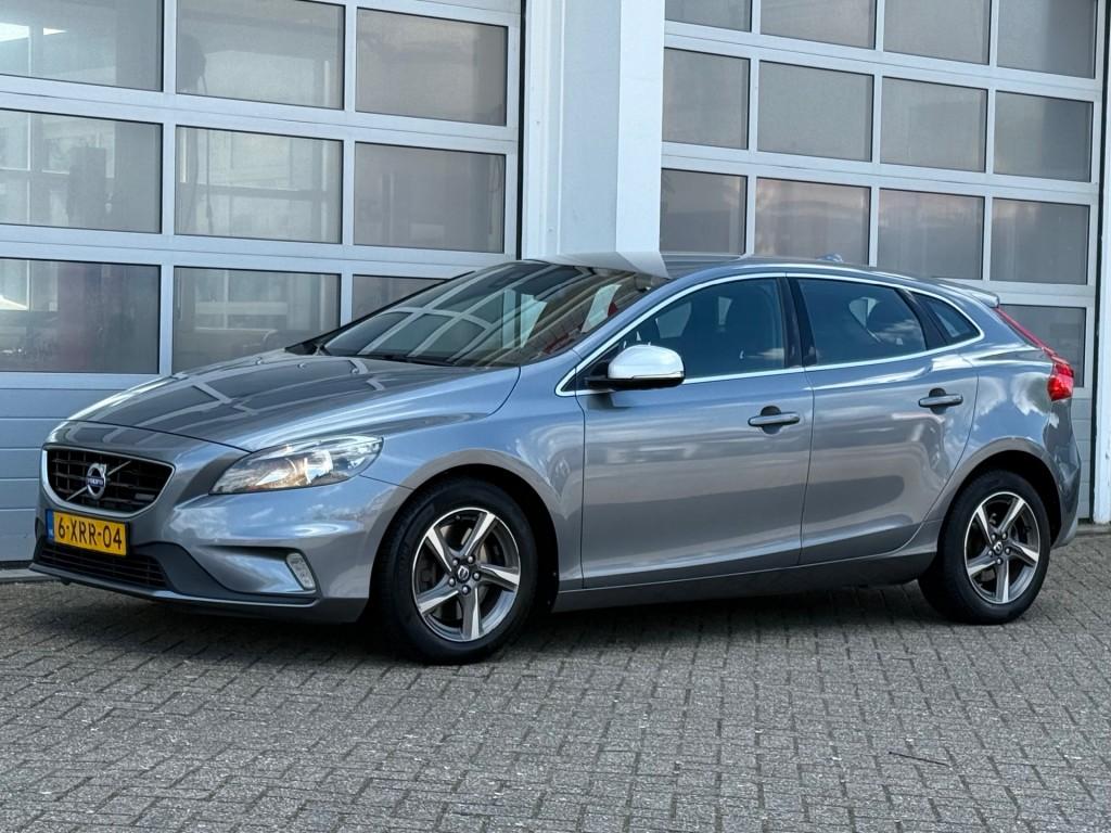 Volvo V40 2.0 D4 190PK R-Design Navi Cruise Pdc Keurige auto, Euro 5, Gebruikt, 4 cilinders, 1969 cc