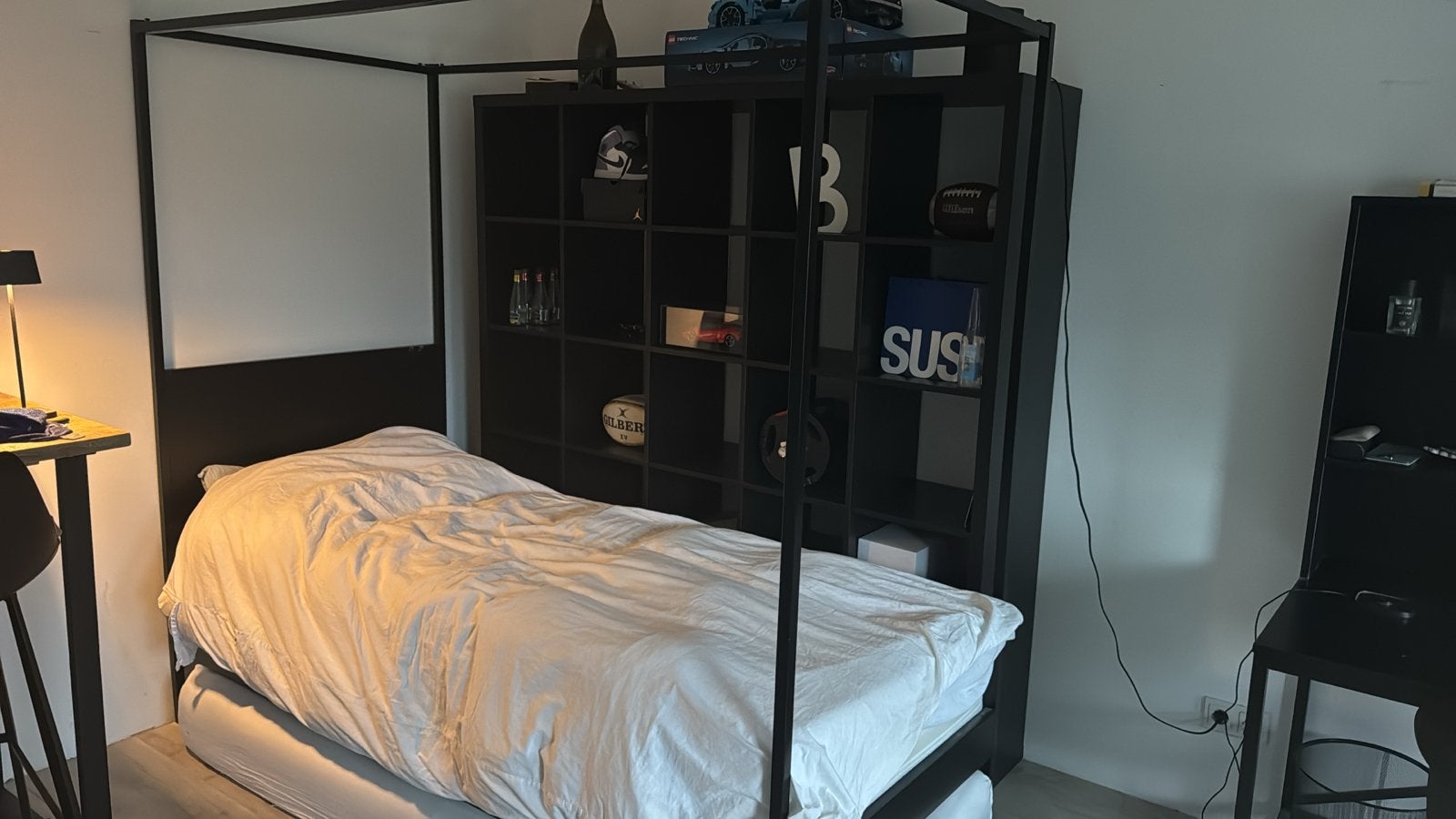 Zwart metalen hemelbed - eenpersoons, Huis en Inrichting, Slaapkamer | Bedden, Ophalen, Gebruikt, 90 cm, Eenpersoons