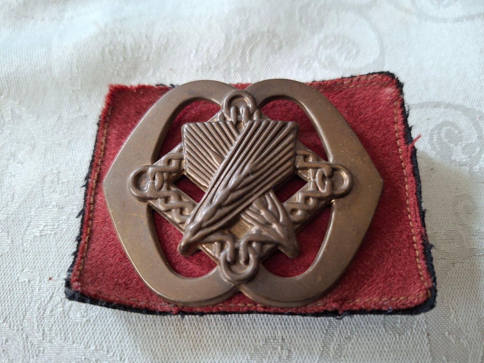 Baretembleem 1950 Intendance (44), Verzenden