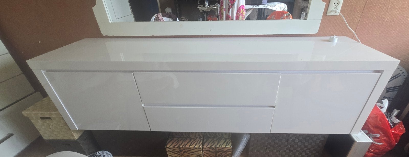 Modern wit zwevend dressoir met lades en deuren, Ophalen, Overige materialen, Modern, Hoogglans, 150 tot 200 cm